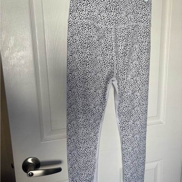 Allfenix White and Black Speckled Women's Leggings - Picture 5 of 6